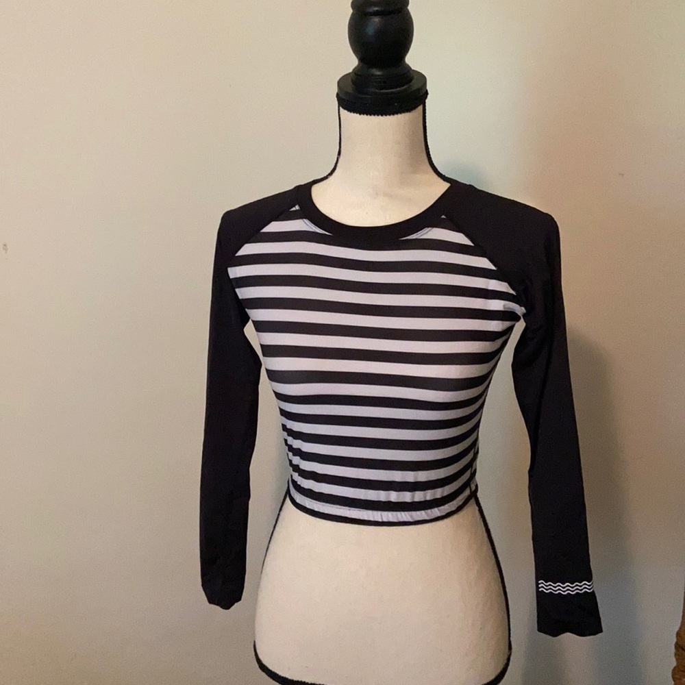 Swimming suit top